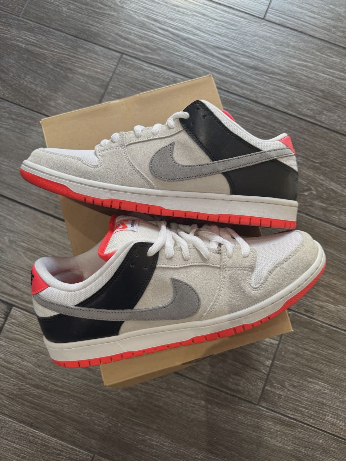 Nike SB Dunk Low Infrared Orange Label • Pre-Owned [2639]