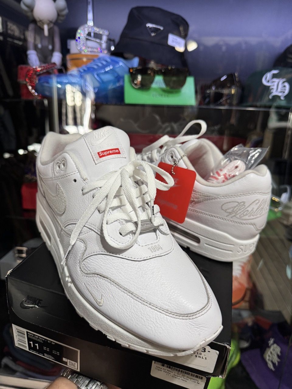 Nike Air Max 1 &#39;87 SP Supreme Triple White - Pre-Owned, Product Condition: Pre-Owned, Shoe Size: US M 11