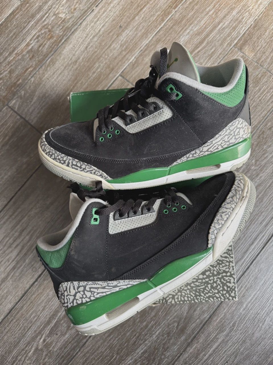 Air Jordan 3 Retro Pine Green • Pre-Owned [6158]