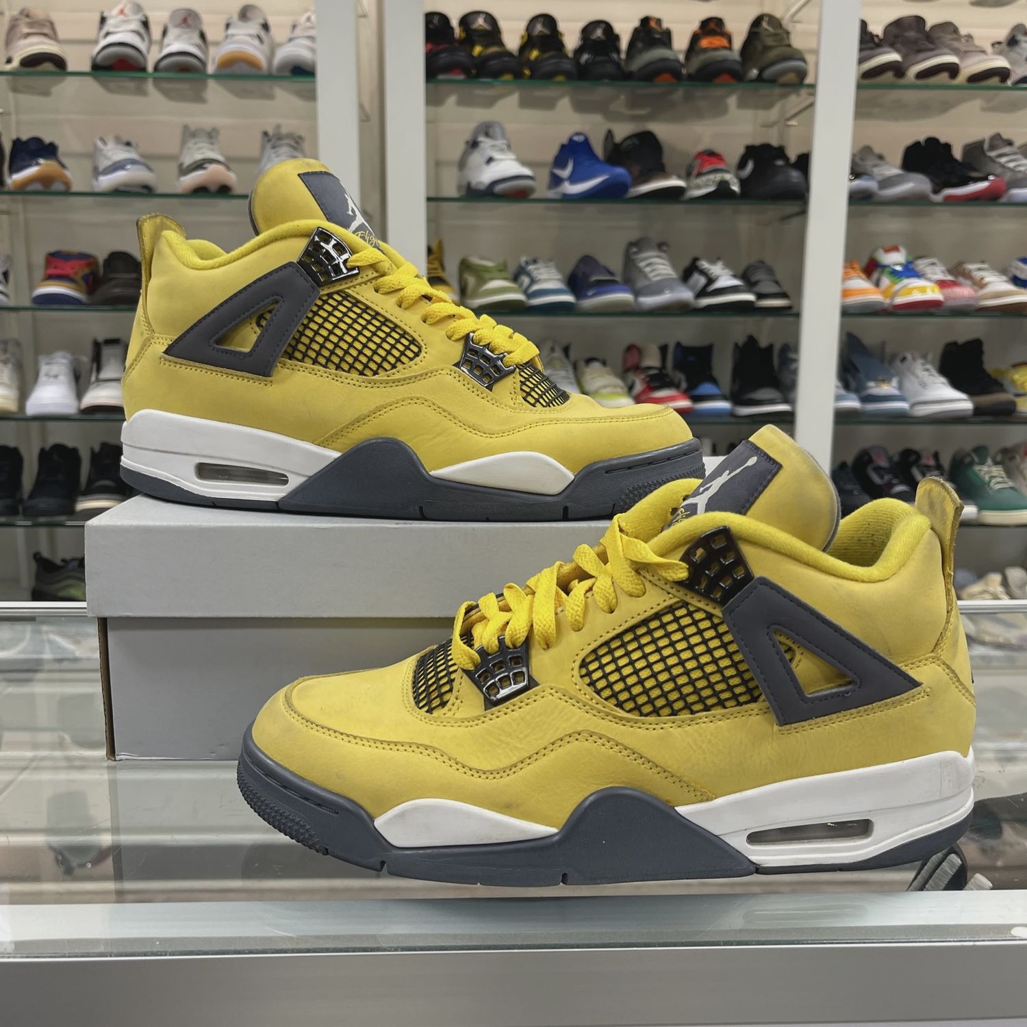 Air Jordan 4 Retro Lightning (2021) REP BOX • Pre-Owned [0806]