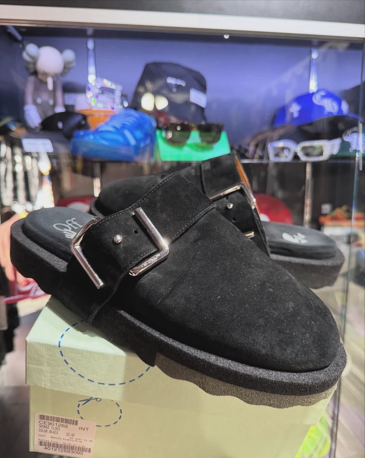 Off White Mules size 10 • Pre-Owned [4717]