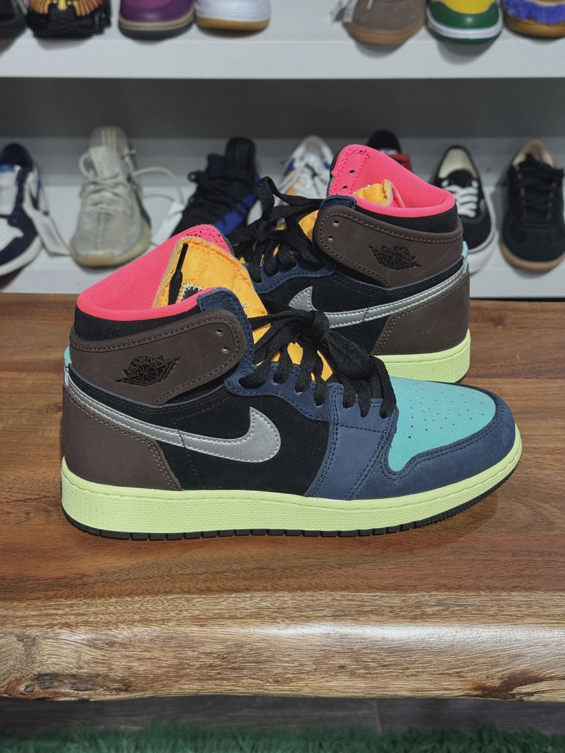 Air Jordan 1 Retro High Tokyo Bio Hack NO BOX(Grade School) • Pre-Owned [2427]