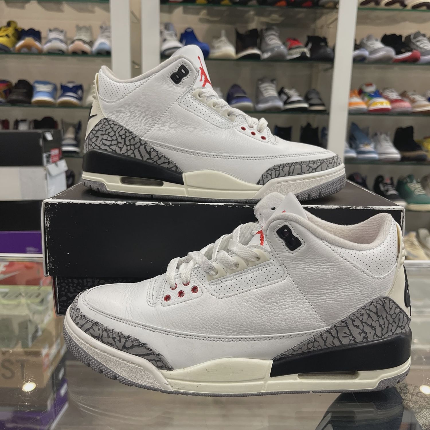 Air Jordan 3 Retro White Cement Reimagined • Pre-Owned [5968]