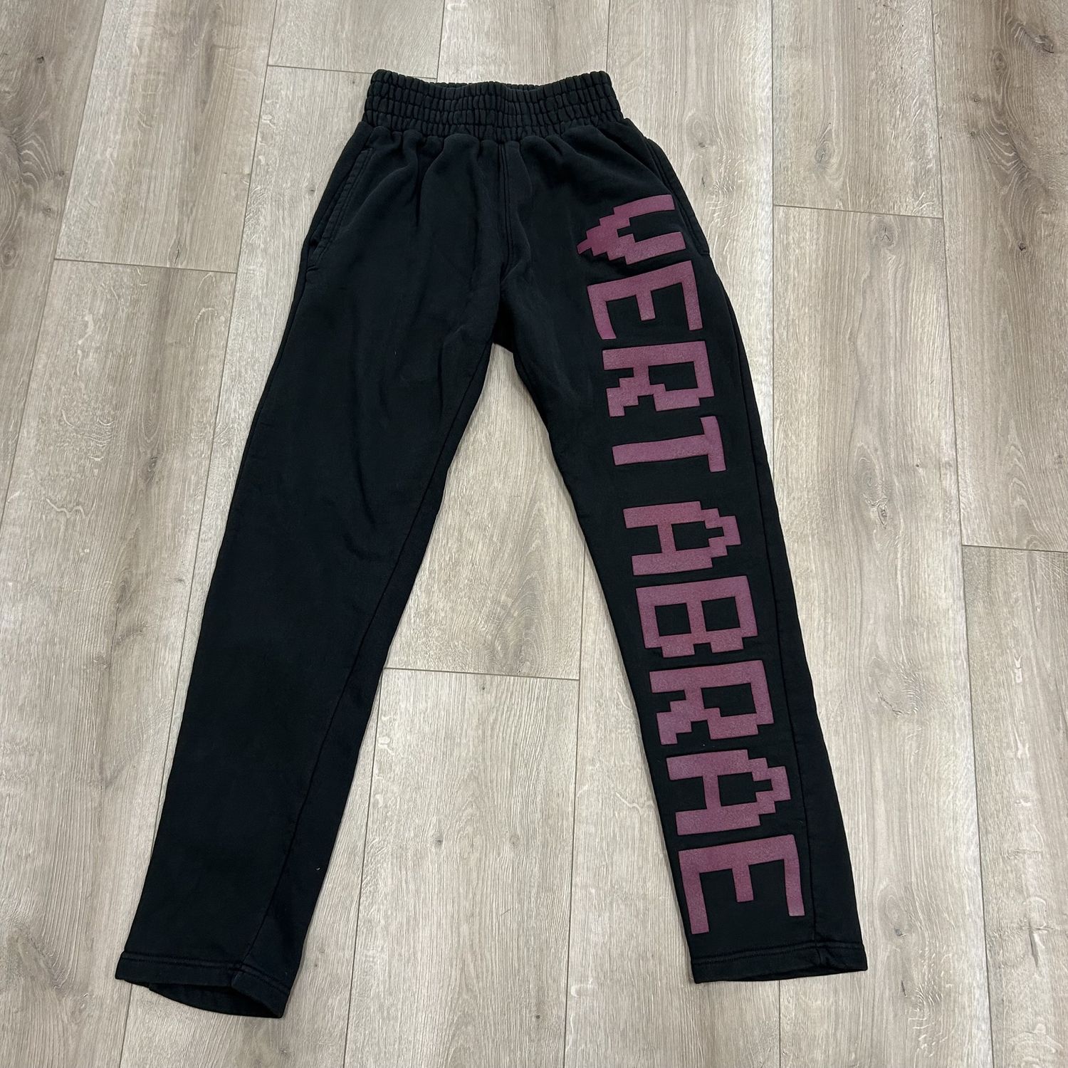 Vertabrae Sweatpants Pink Black - Pre-Owned, Clothing Size: L, Product Condition: Pre-Owned