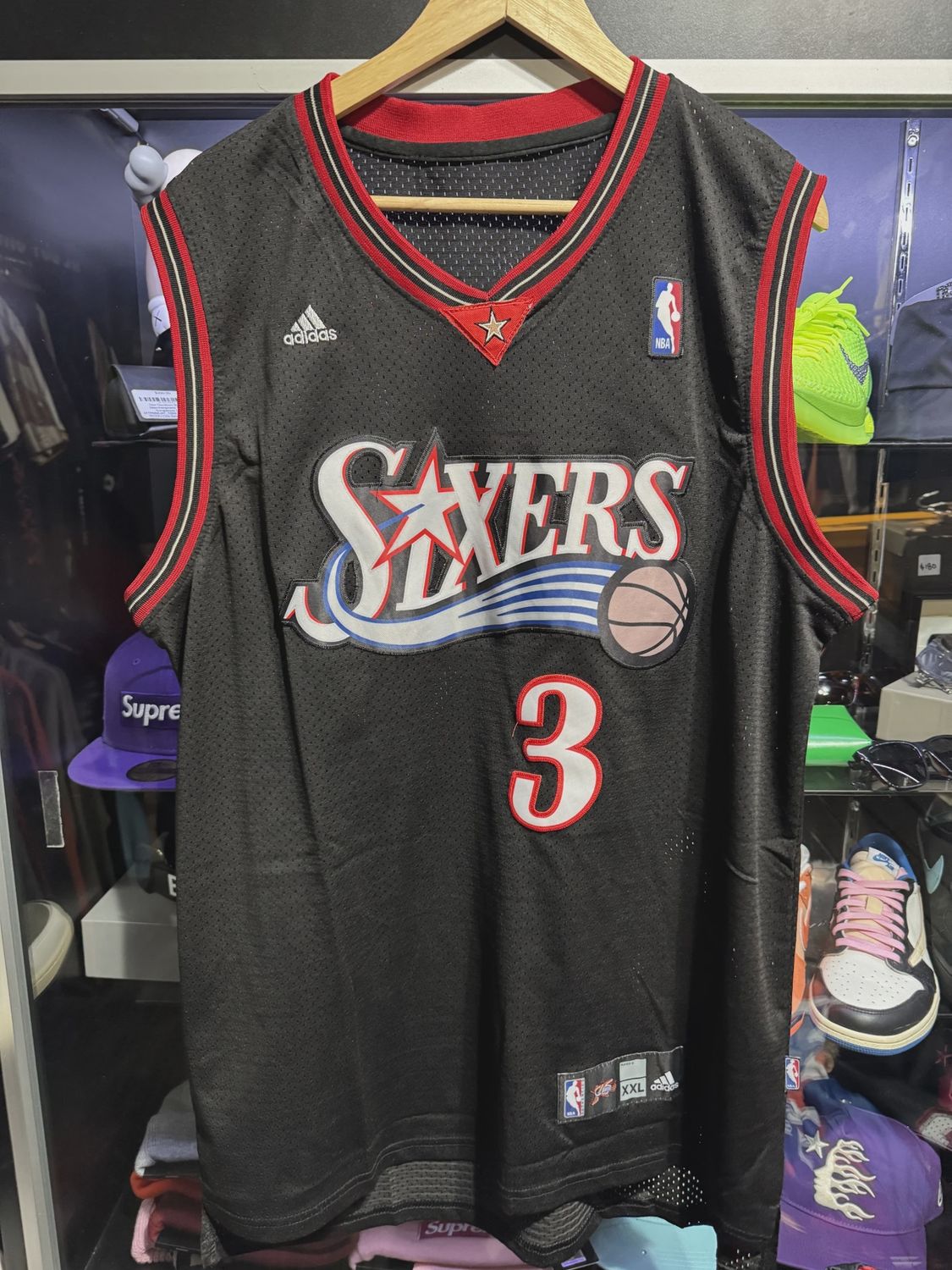Sixers Iverson Jersey • Pre-Owned [0223]