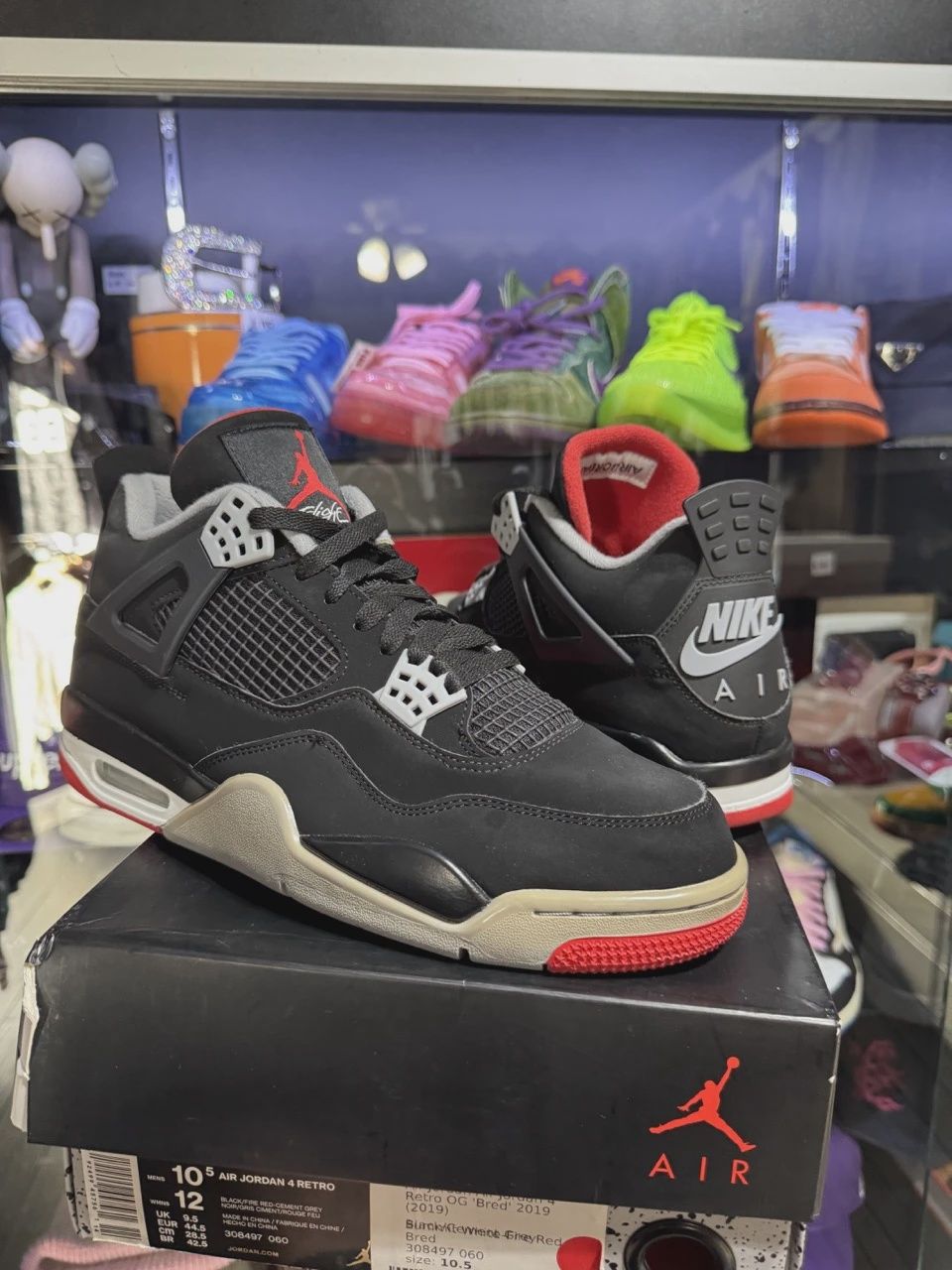 Air Jordan 4 Retro Black Red (2019) • Pre-Owned [9919]