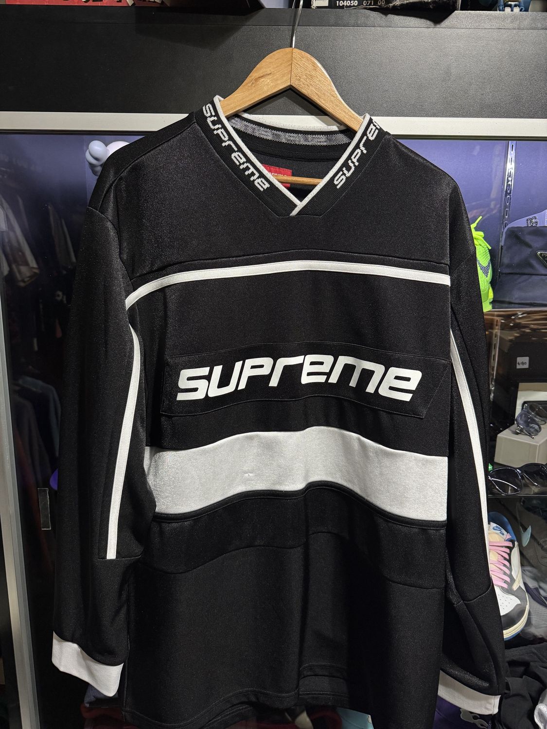 Supreme Warm Up Hockey Jersey Black / XL - Pre Owned, Clothing Size: XL, Product Condition: Pre-Owned
