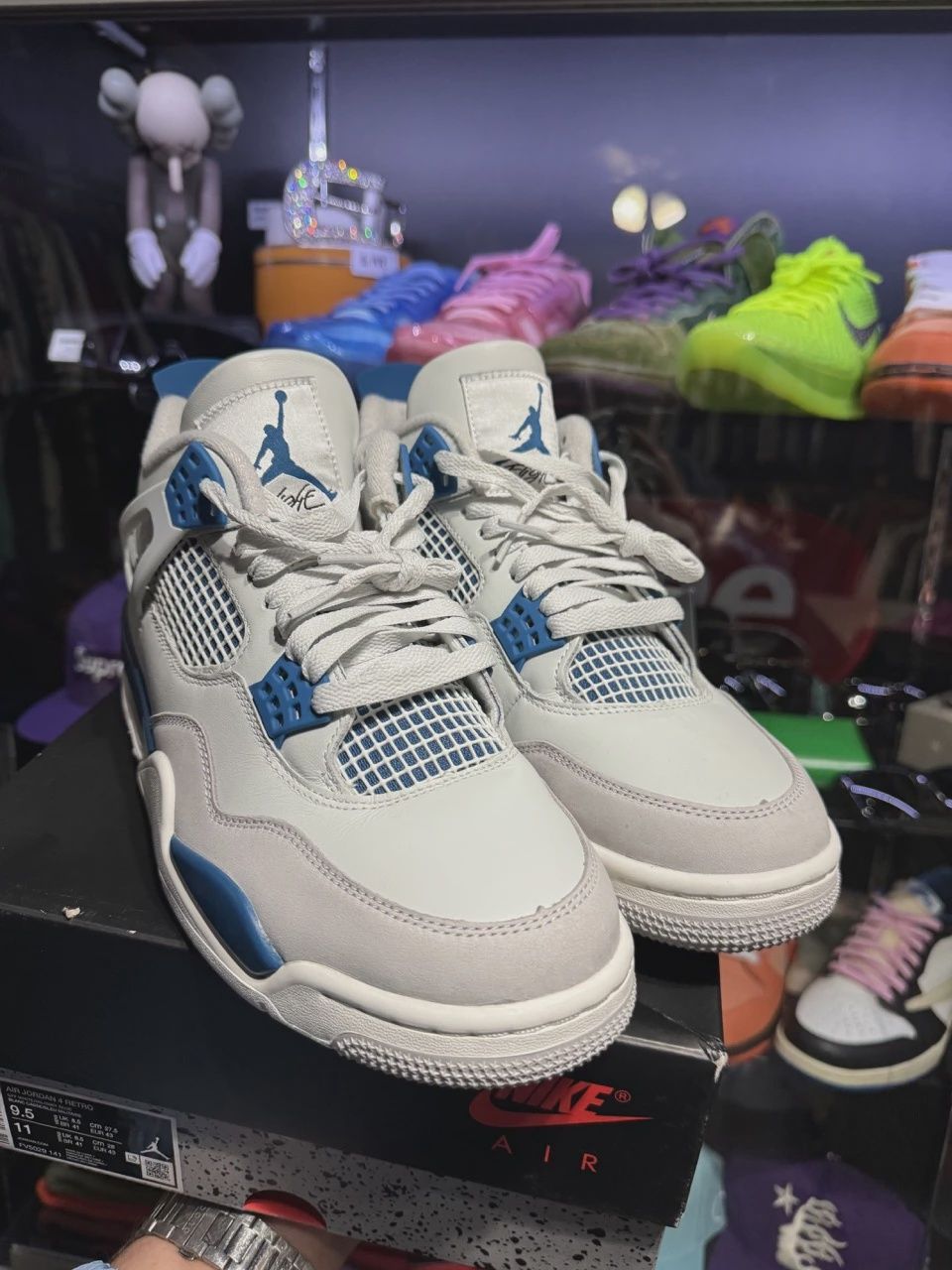 Air Jordan 4 Retro Military Blue (2024) • Pre-Owned [2392]