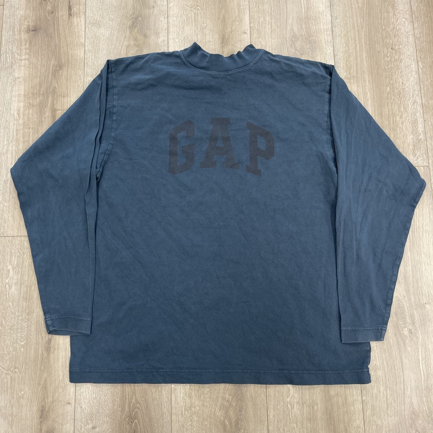 Yeezy Gap Dove Long Sleeve - Pre-Owned, Clothing Size: S, Product Condition: Pre-Owned