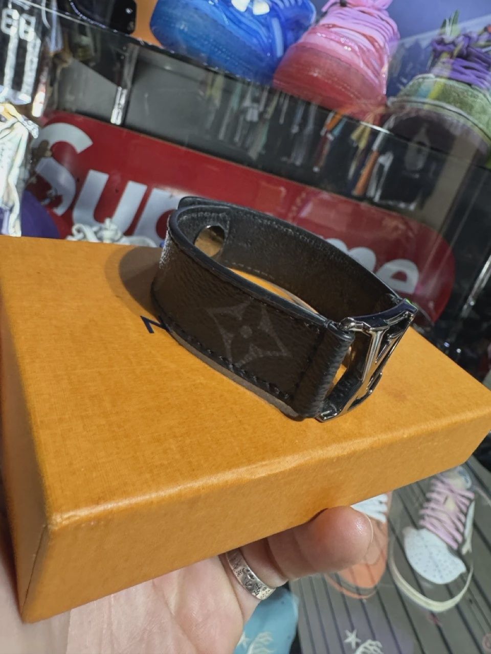 Louie Vuitton Men’s Bracelet Black • Pre-Owned [7758]