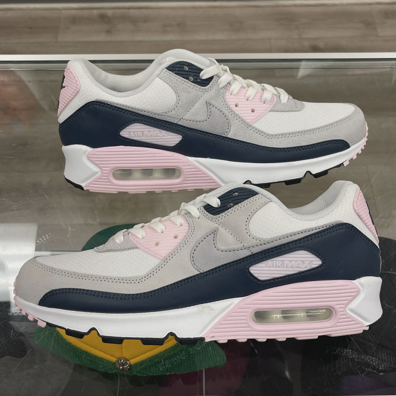 Nike Air Max 90 Pink Foam Armory Navy • Pre-Owned [3566]