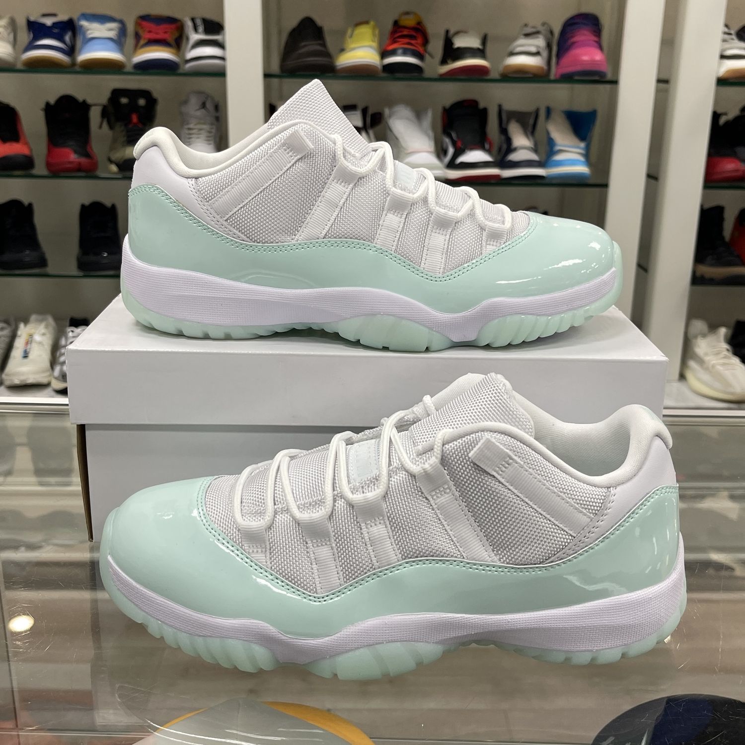 Jordan 11 Retro Low Igloo (W) - Pre-Owned