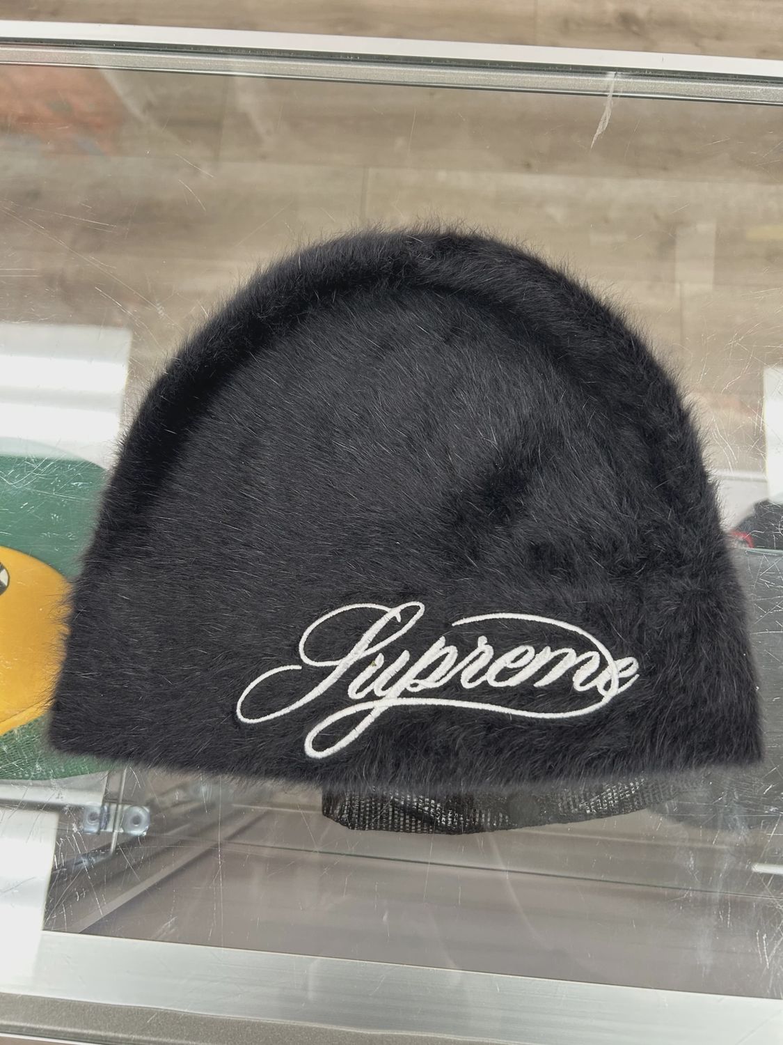 Supreme Kangol Furgora Script Beanie Black • Pre-Owned [6819]