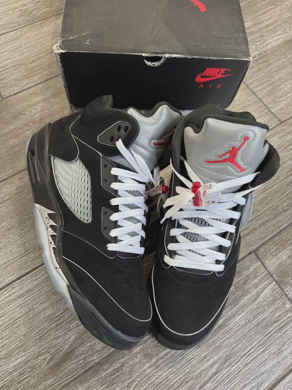 Air Jordan 5 Retro Original Black Metallic Reimagined • Pre-Owned [0003]