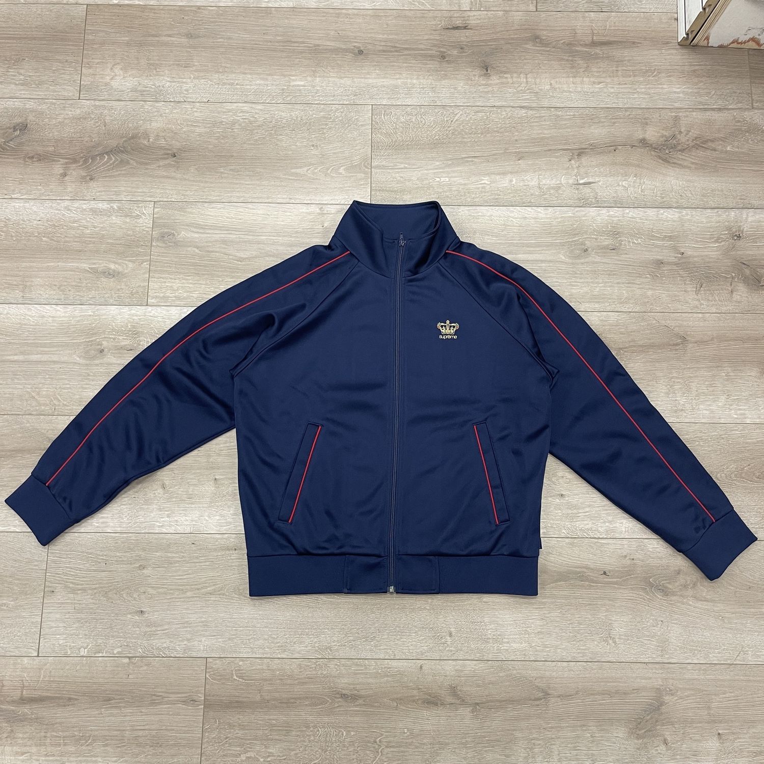 Supreme Crown Track Jacket Navy - Pre-Owned, Clothing Size: M, Product Condition: Pre-Owned