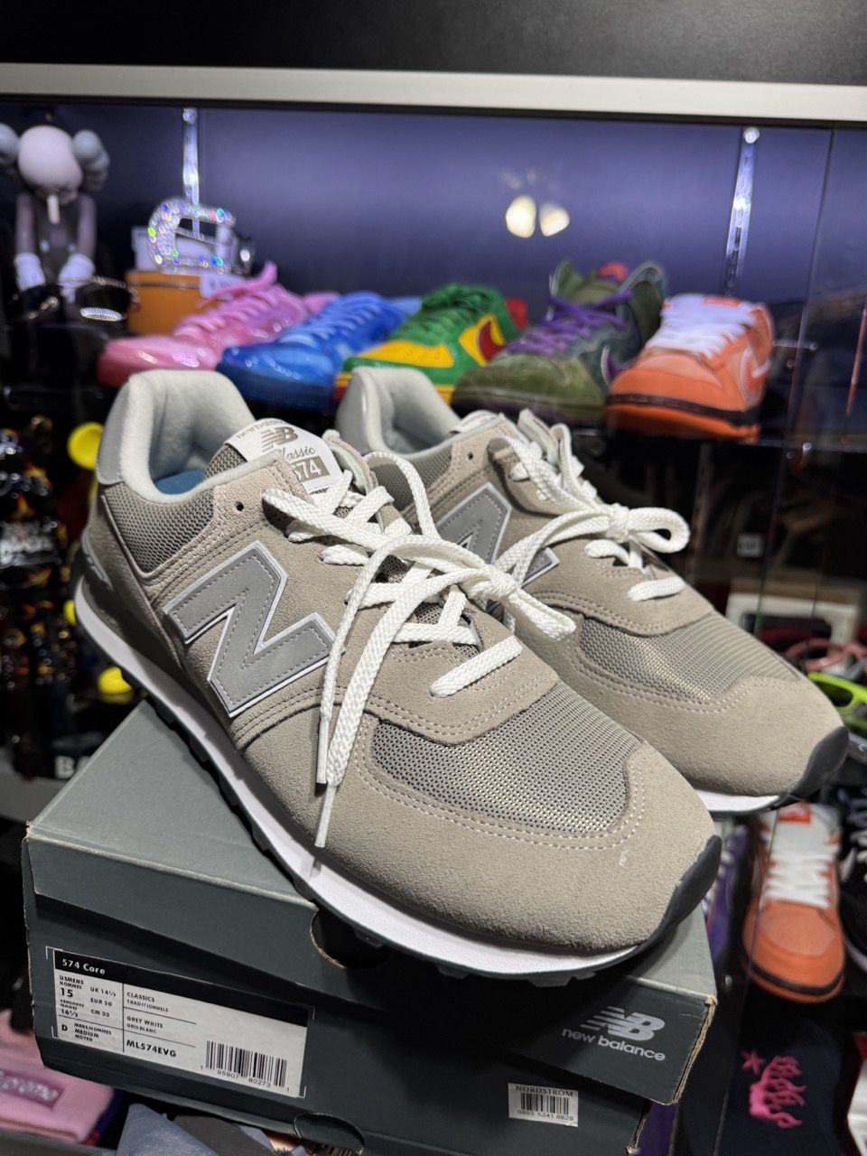 New Balance 574 Grey White • Pre-Owned [7238], Product Condition: Pre-Owned, Shoe Size: US M 15