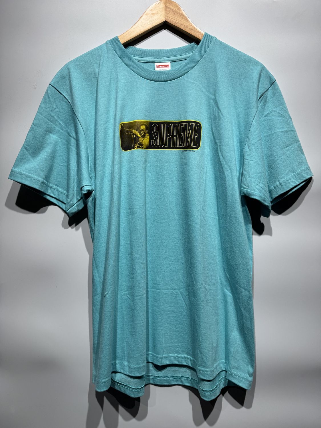 Supreme Miles Davis Tee Light Teal / M - Pre Owned [1384], Clothing Size: M, Product Condition: Pre-Owned