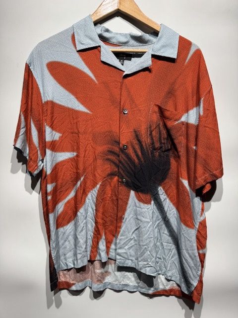 Stussy Mens Button up Flower Tee / M - Pre Owned [9989], Clothing Size: M, Product Condition: Pre-Owned