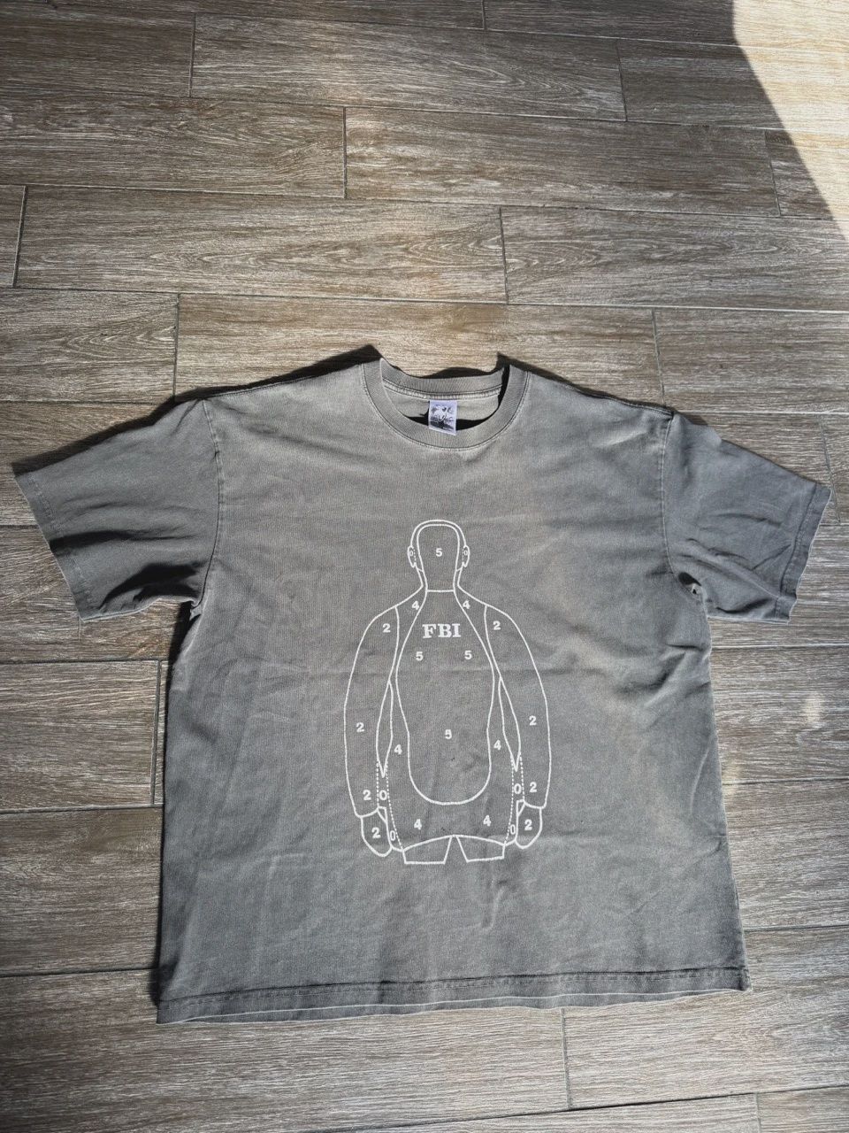 Basket Case FBI Tee size Large • Pre-Owned [2387]