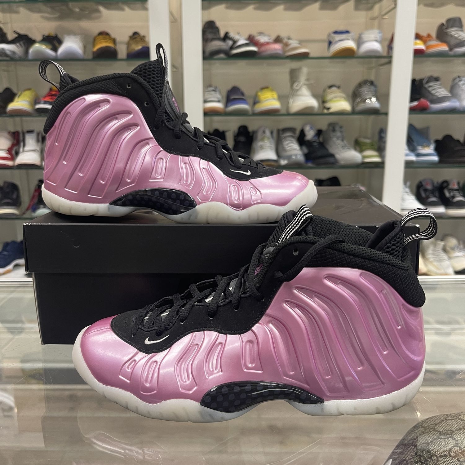Nike Air Foamposite Pearl Pink - Pre-Owned, Clothing Size: US 6.5Y, Product Condition: Pre-Owned