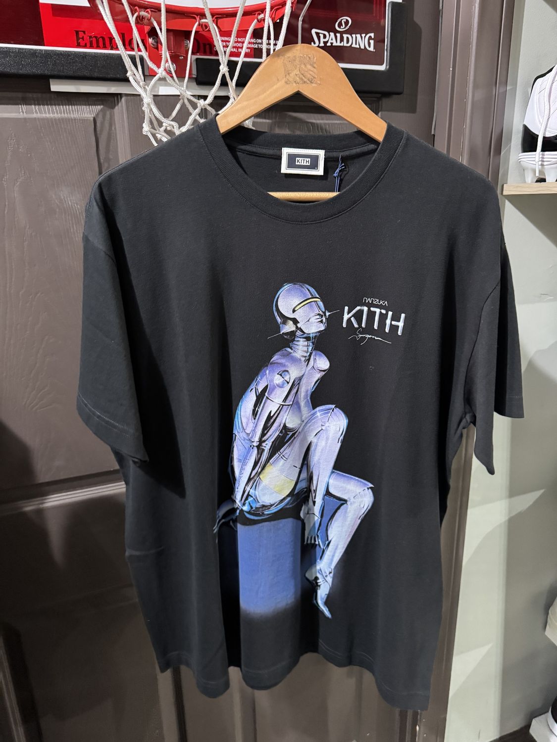 Kith x Nanzuka Gallery Sorayama Model A Tee Black / L - Brand New [2230]