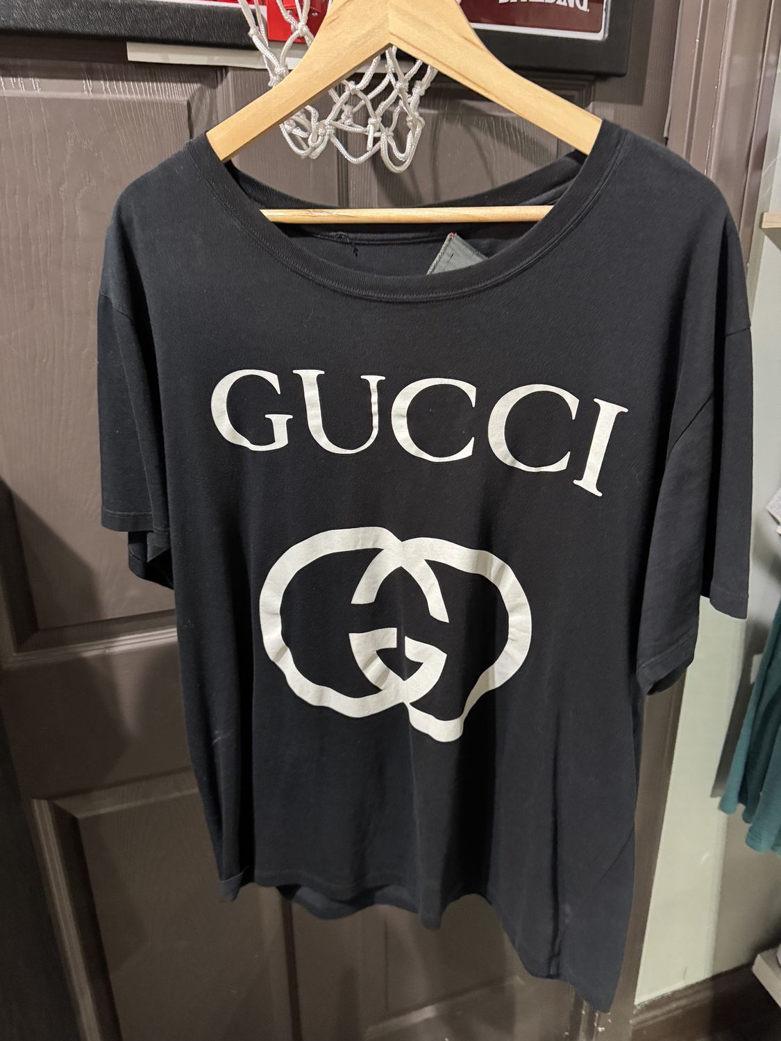 Gucci Oversized Black Tee / L - Pre Owned [5545], Clothing Size: L, Product Condition: Pre-Owned