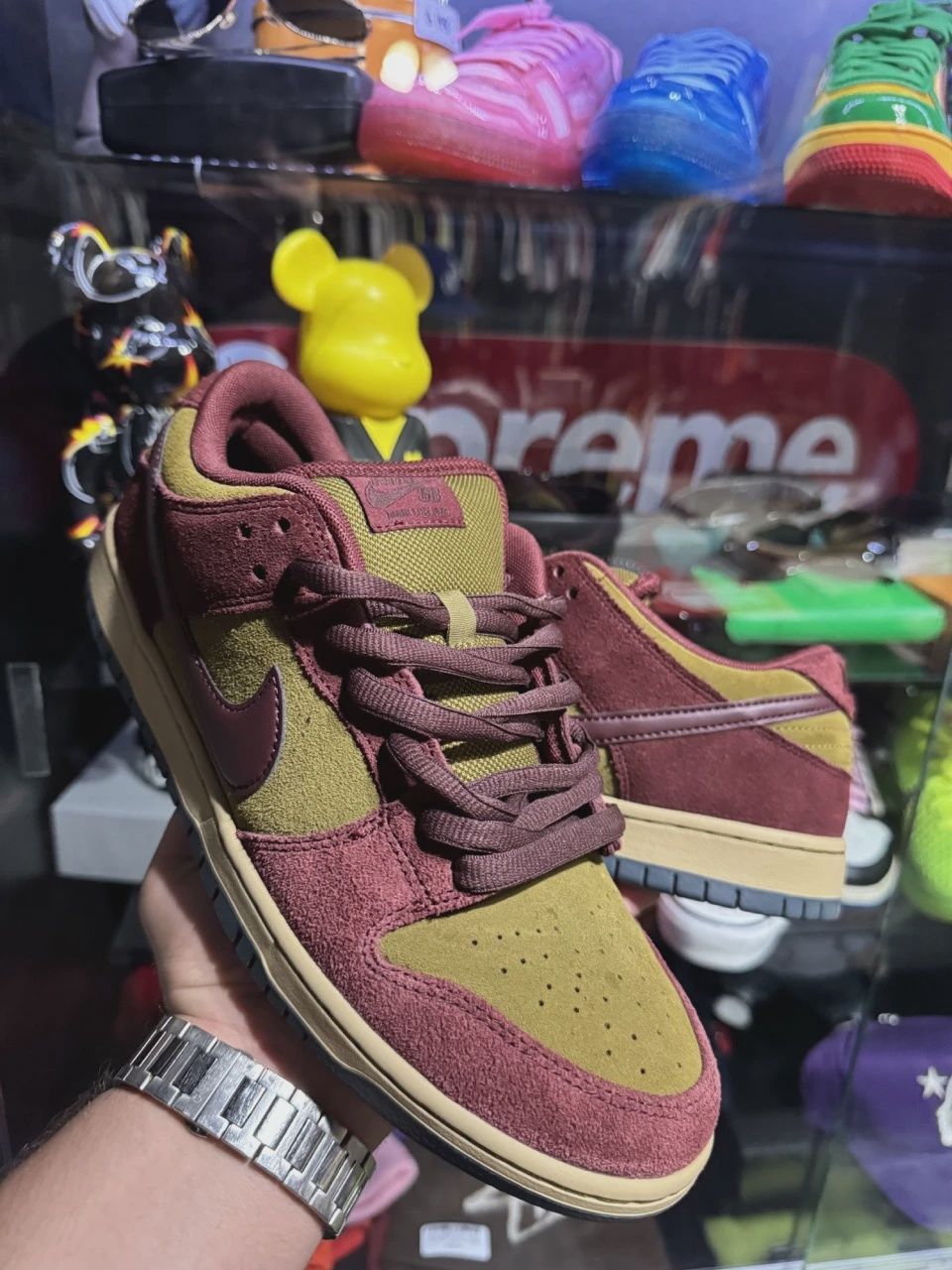 Nike SB Dunk Low Dark Team Red Olive Flak • Pre-Owned [1640]