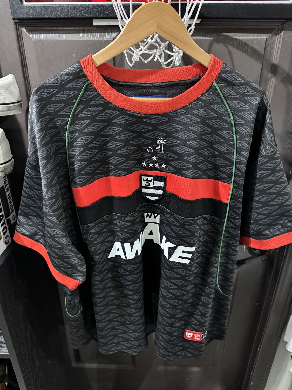 Awake NY Crest Patterned Jersey T-Shirt / XL - Brand New [9956], Clothing Size: XL, Product Condition: Brand New