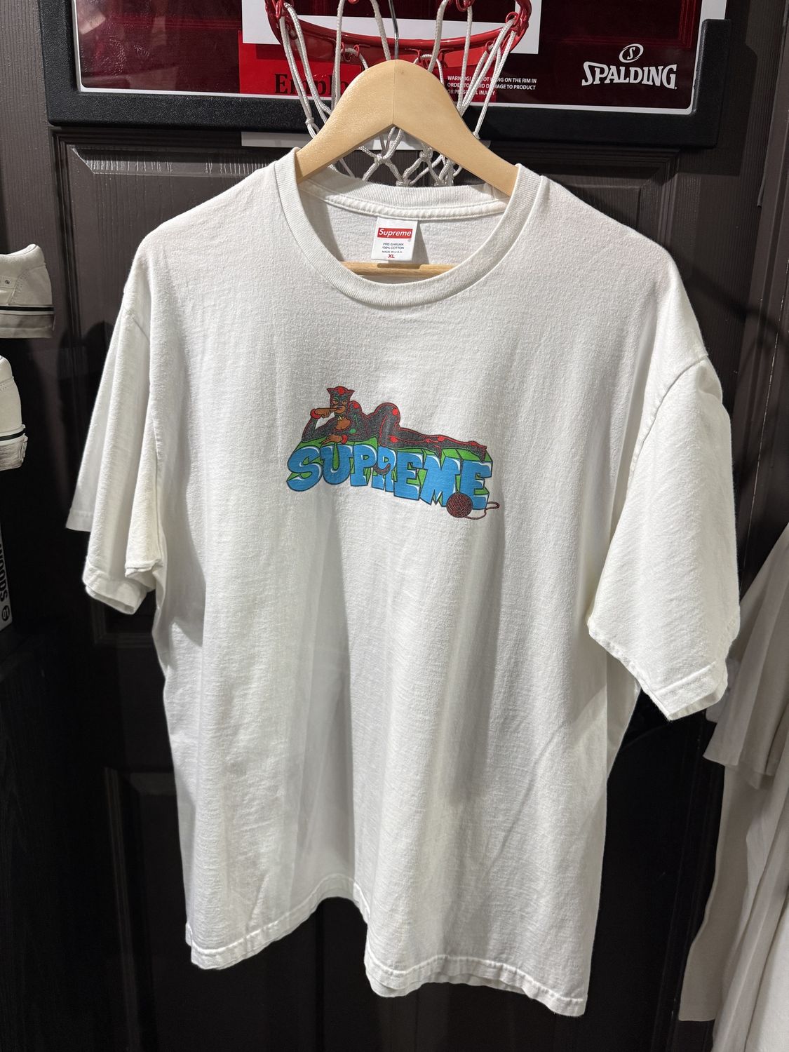 Supreme Catwoman Tee White / XL - Pre Owned [9985], Clothing Size: XL, Product Condition: Pre-Owned