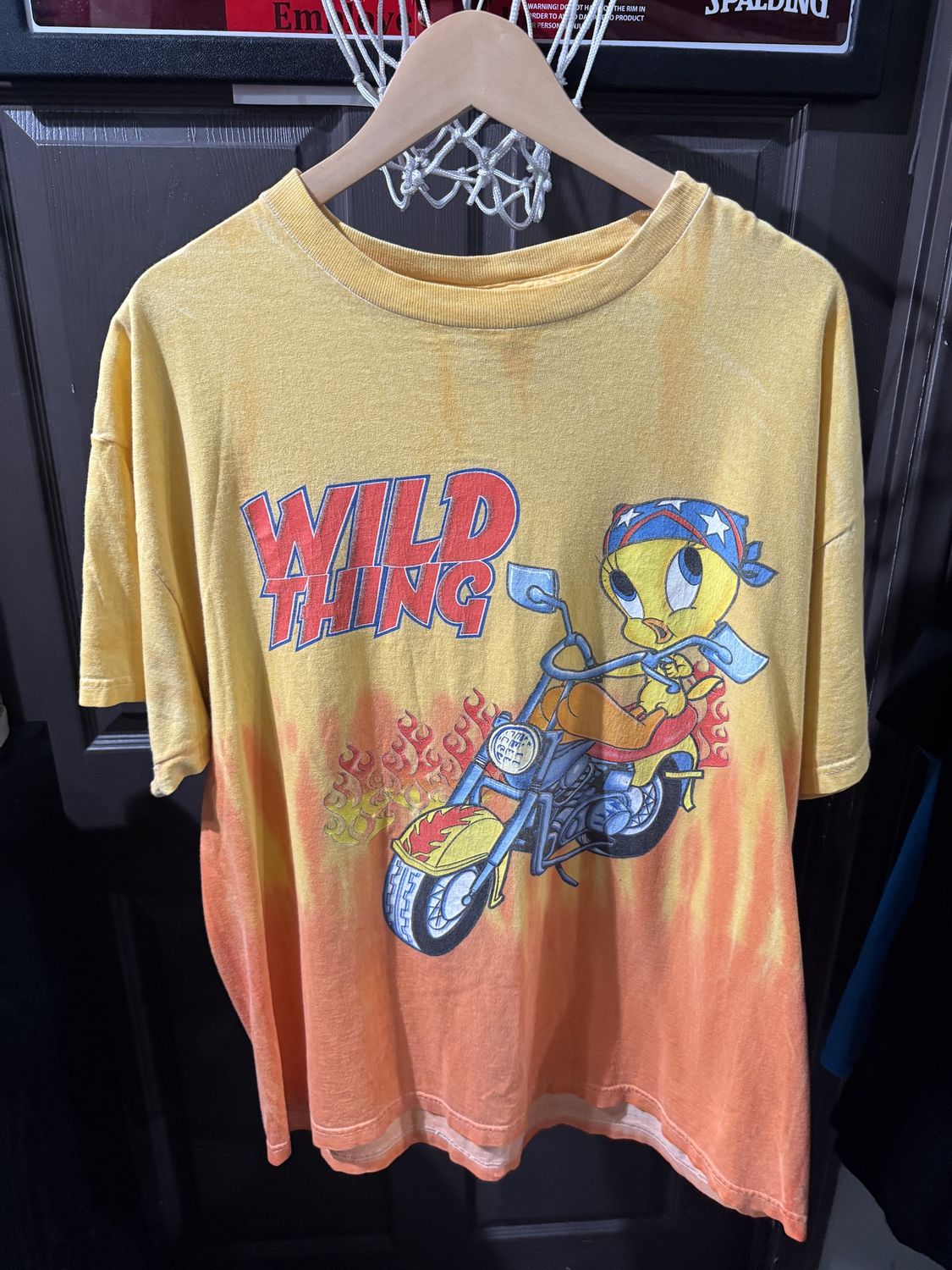 Vintage 2000s Tweety Bird Wild Thing Tee / XL - Pre Owned [7979], Clothing Size: XL, Product Condition: Pre-Owned