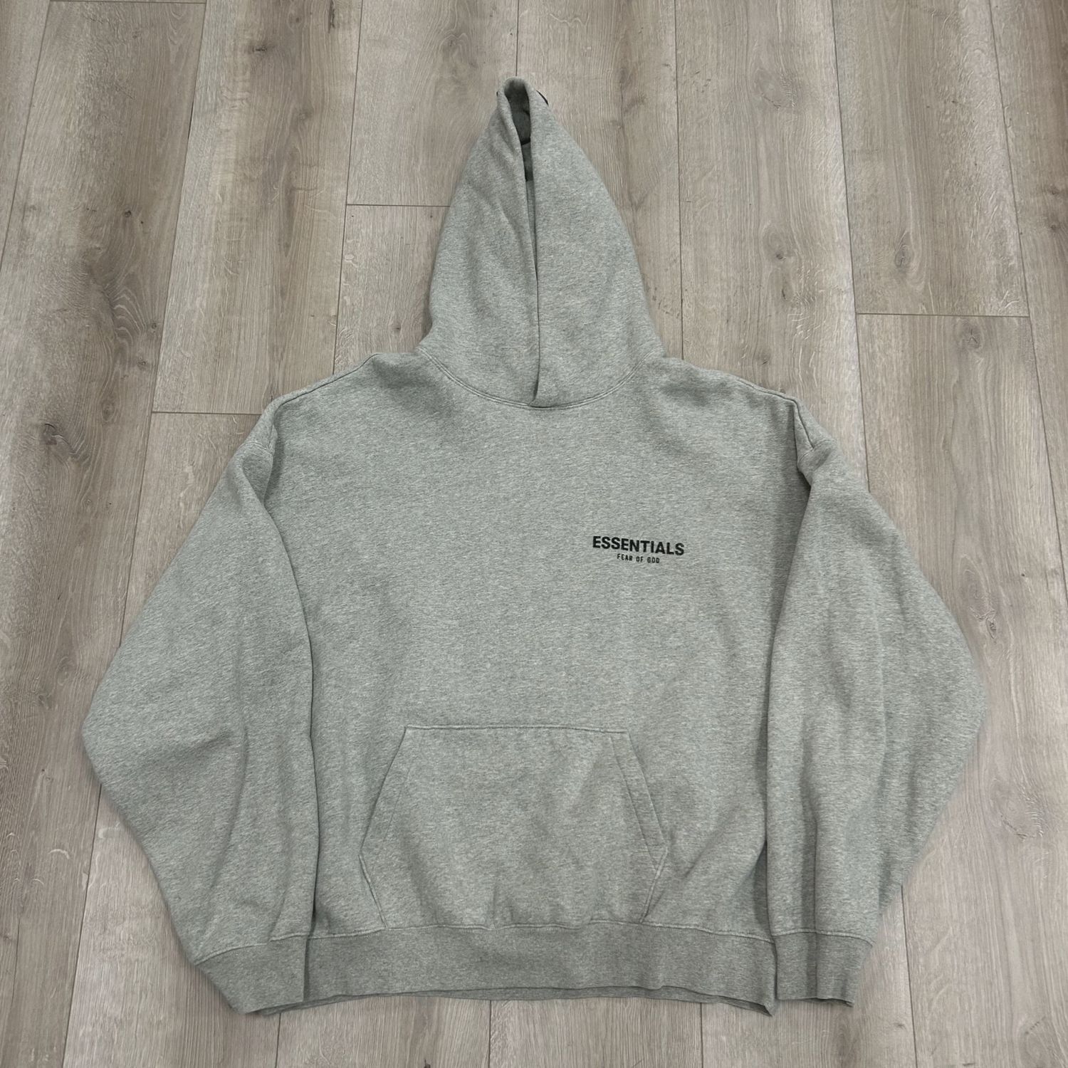 Essentials gray hoodie • Pre-Owned [2687]