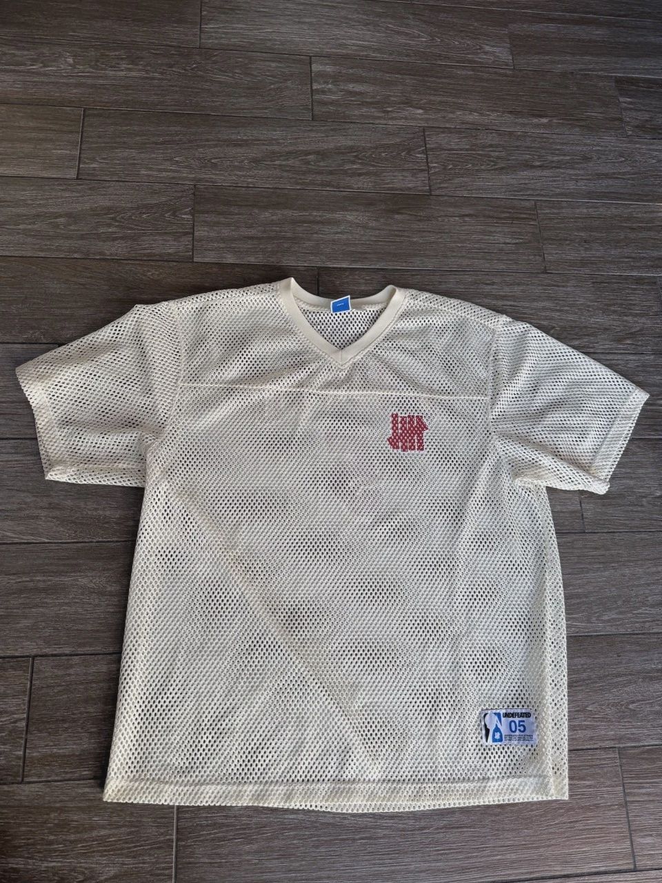 Undefeated Plaid Jersey size XL • Pre-Owned [6694]