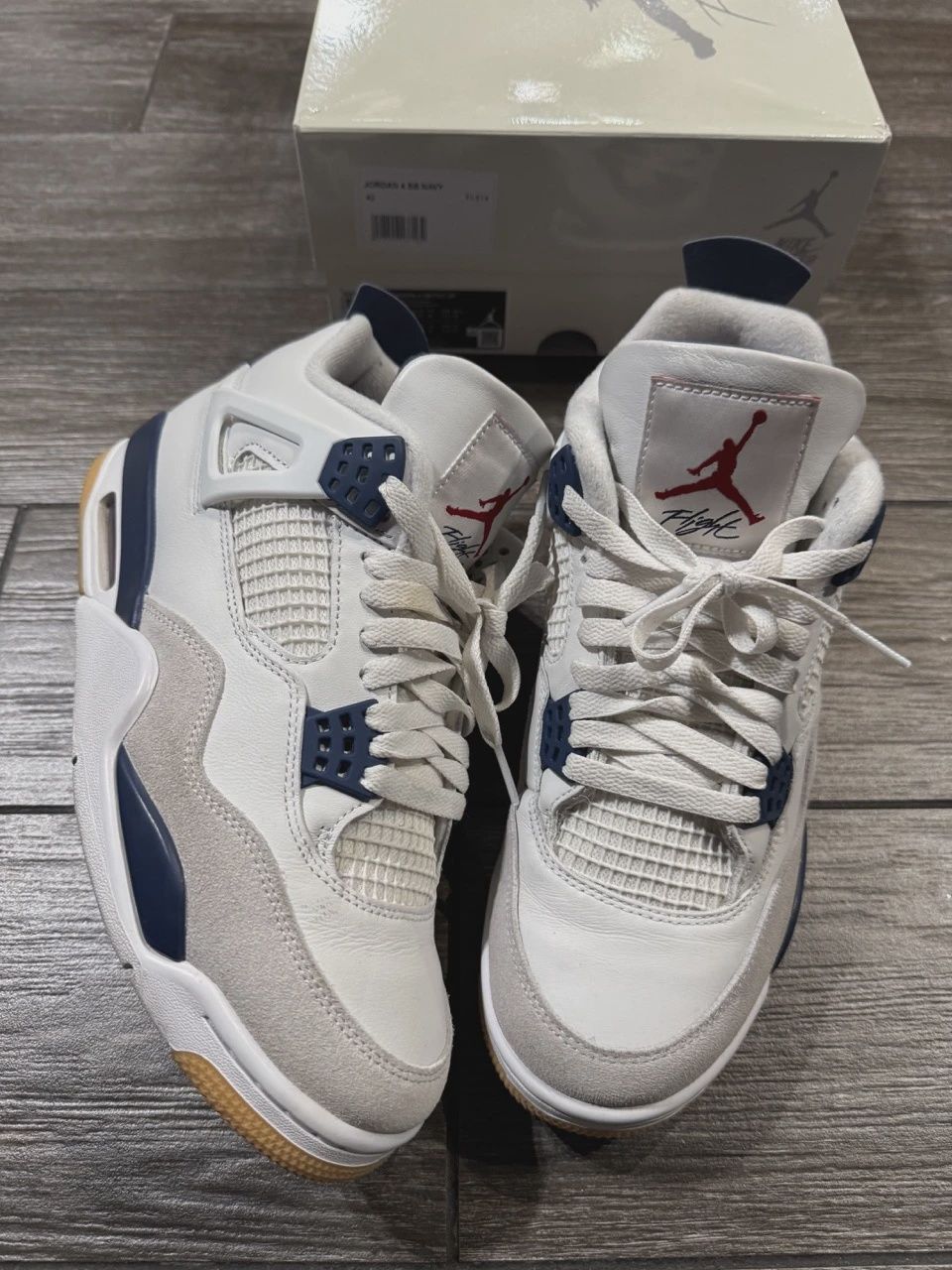 Air Jordan 4 Retro SB Navy • Pre-Owned [9312]
