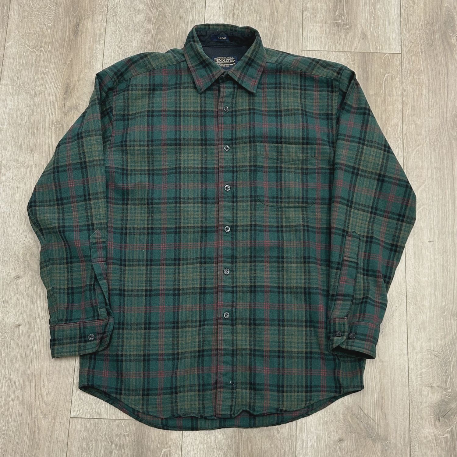 Pendleton green flannel • Pre-Owned [7020]