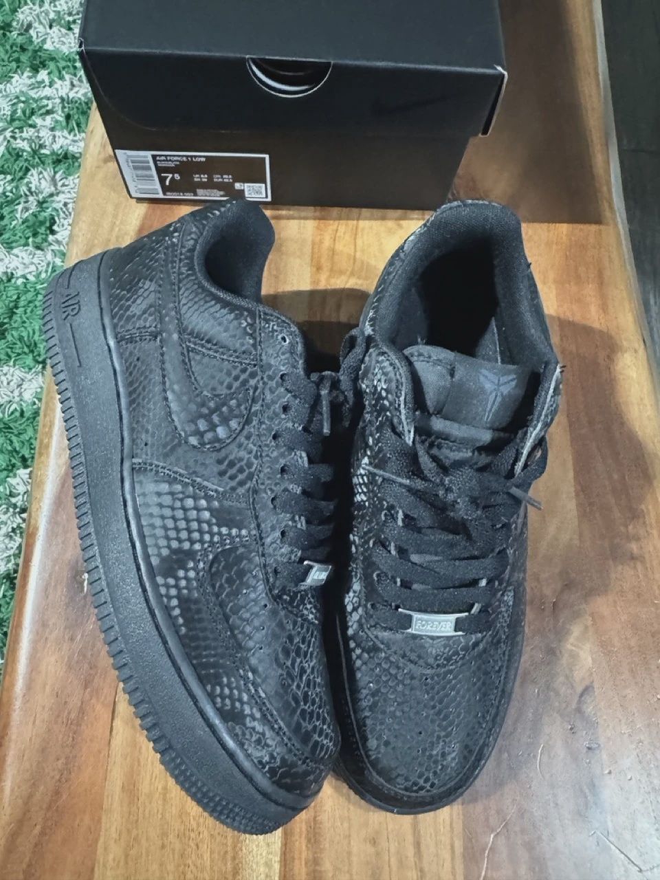 Nike Air Force 1 Low Kobe Bryant Forever Black • Pre-Owned [0046]