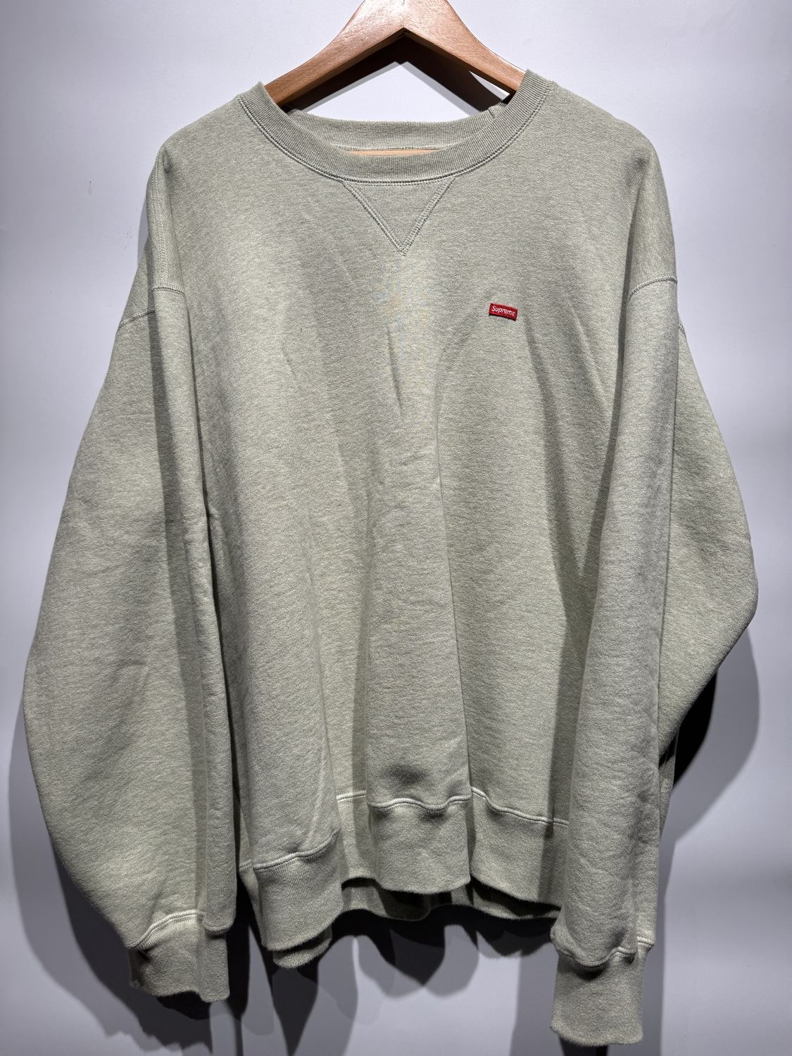 Supreme Small Box Logo Mint Grey / L - Pre Owned [3166], Clothing Size: L, Product Condition: Pre-Owned