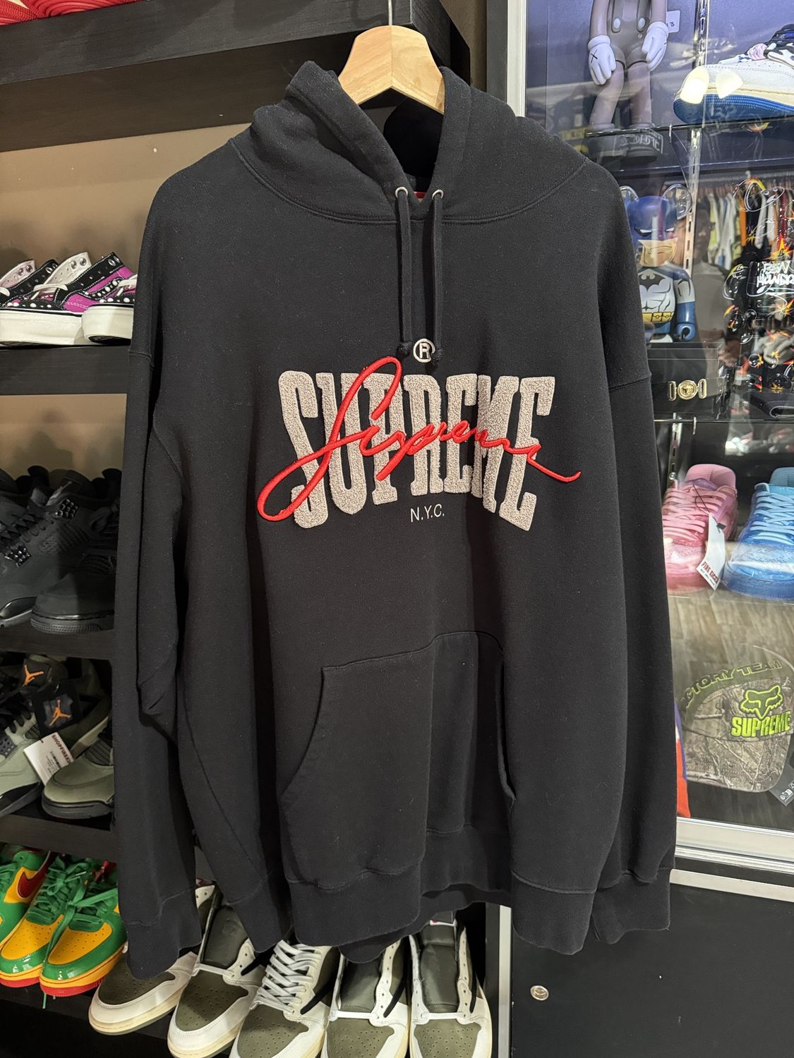 Supreme Embroidered Chenille Hooded Sweatshirt Black / XXL - Pre Owned [2594], Clothing Size: XXL, Product Condition: Pre-Owned