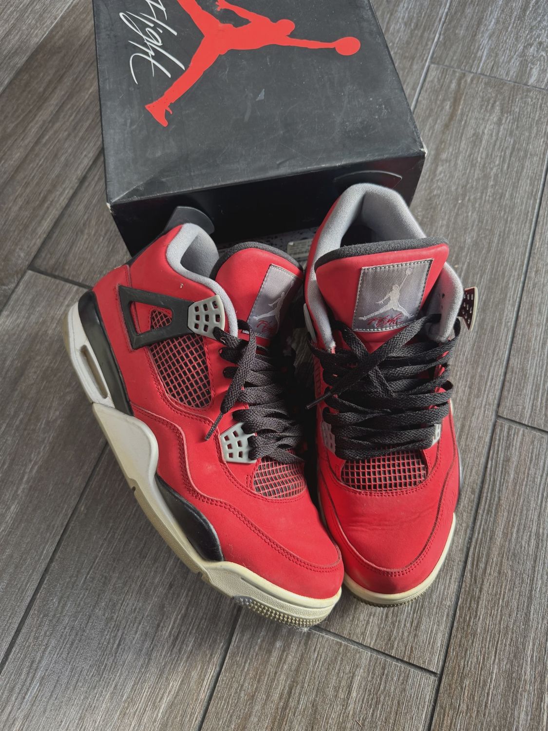 Air Jordan 4 Retro Toro Bravo • Pre-Owned [0227]