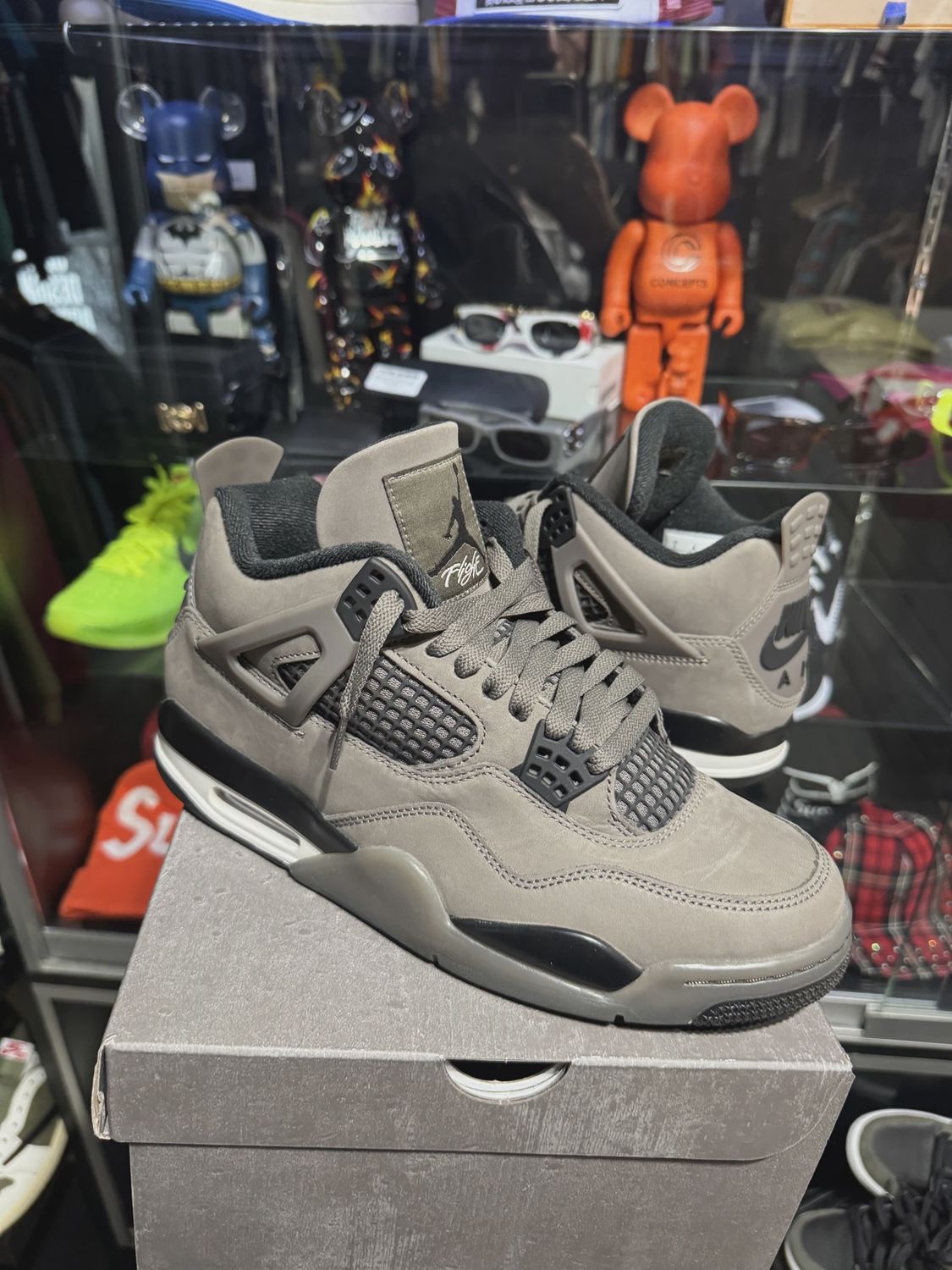 Air Jordan 4 Retro Cave Stone • Pre-Owned [9920]
