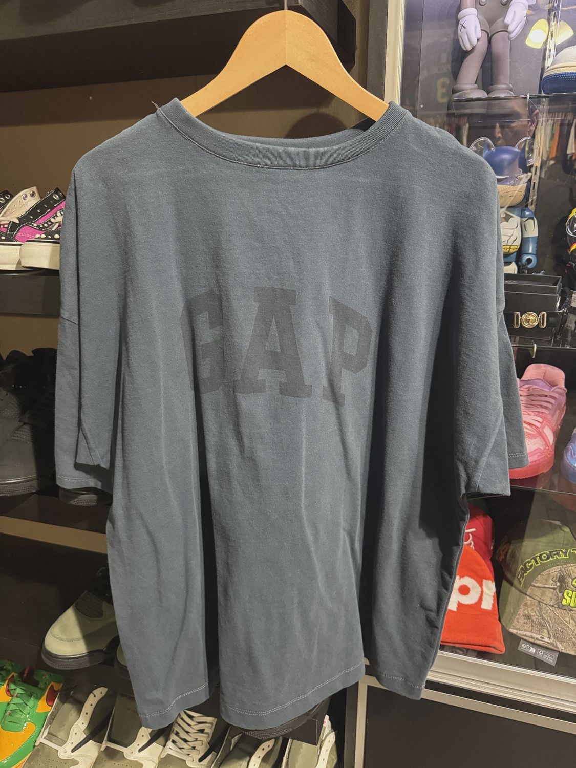 Yeezy Gap Dove Tee Blue M • Pre-Owned [0392]