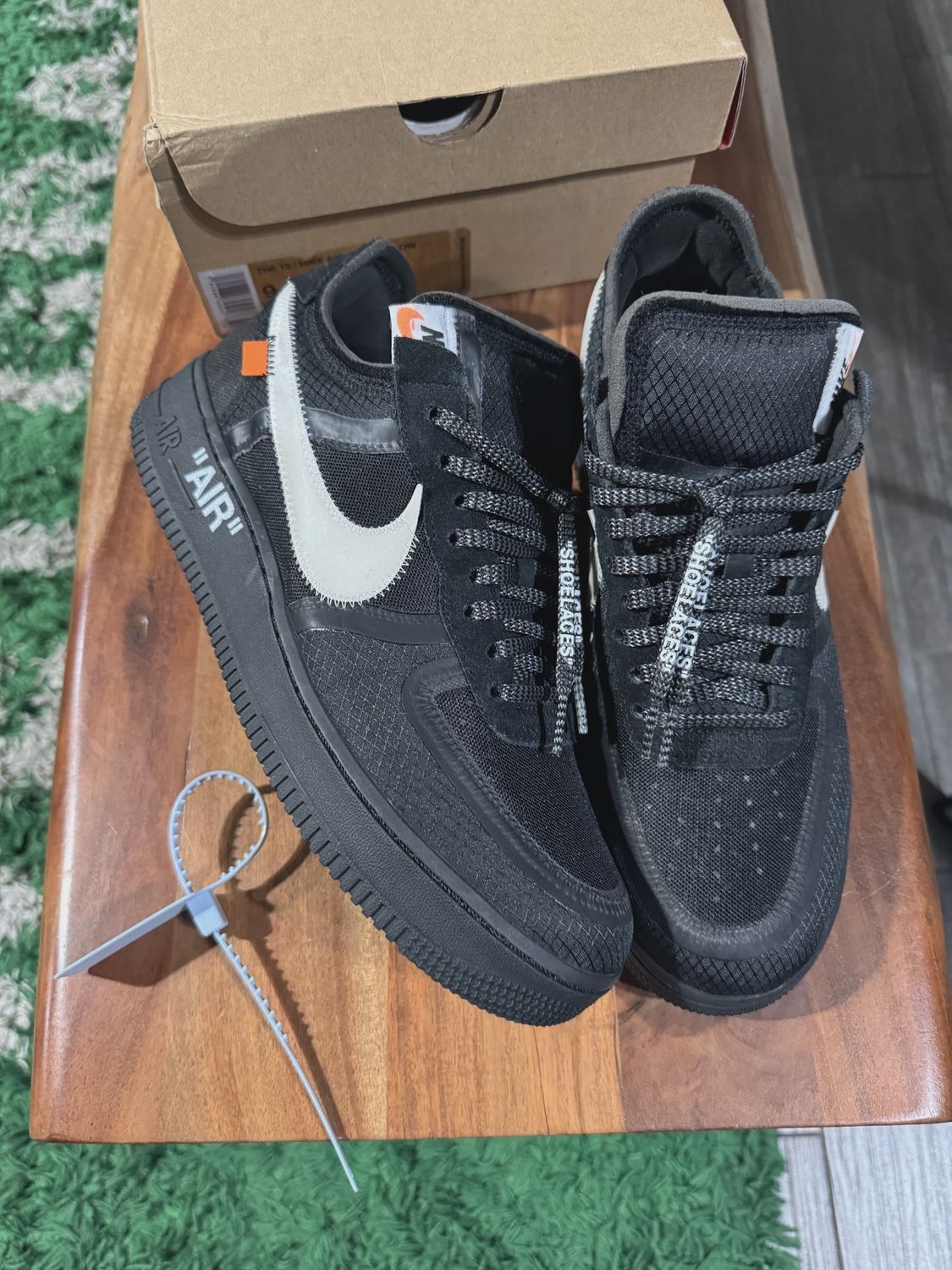 Nike Air Force 1 Low Off-White Black White • Pre-Owned [5712]
