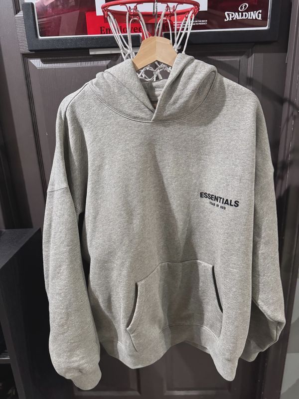 Fear of God Essentials Fleece Hoodie (FW24) Heather Gray sz L • Pre-Owned [1545]