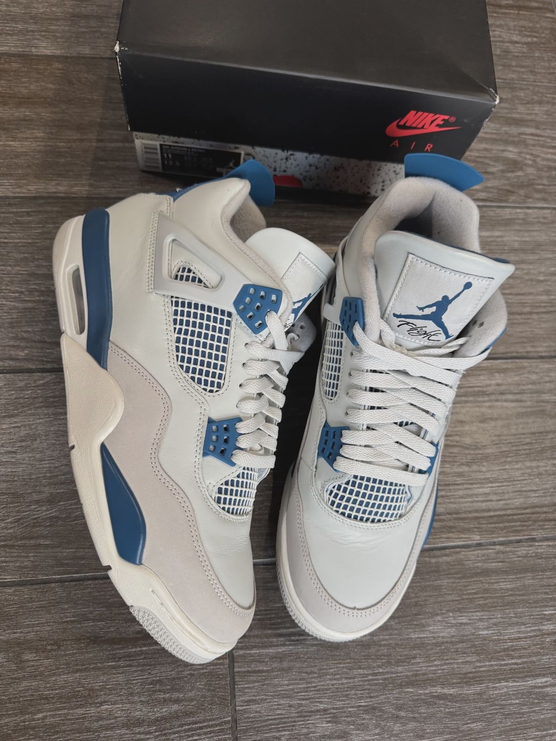 Air Jordan 4 Retro Military Blue (2024) • Pre-Owned [9669]