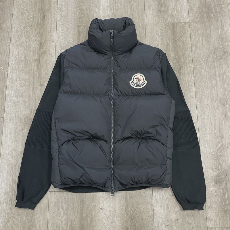 Moncler Men's Down Knit Jacket in Black • Pre-Owned [7433]
