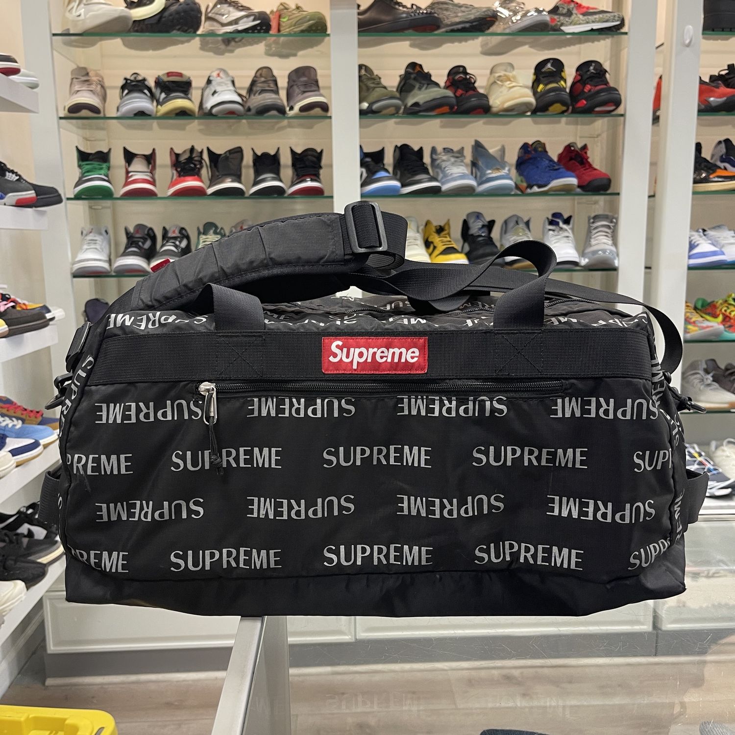 Supreme 3M Reflective Repeat Duffle Bag Black - Pre-Owned