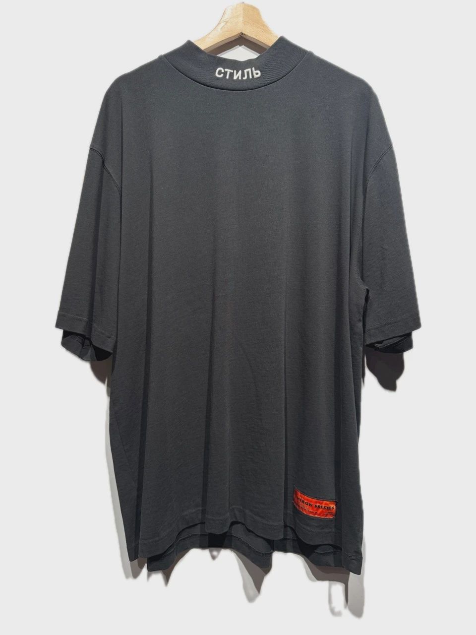 Heron Preston Black Neck Logo T Shirt / XXL • Pre-Owned [5207]