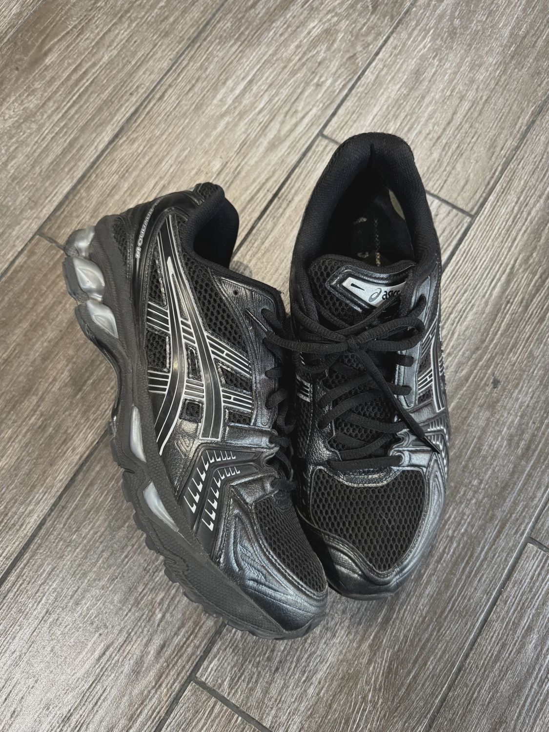 ASICS Gel-Kayano 14 Black Pure Silver • Pre-Owned [3127]