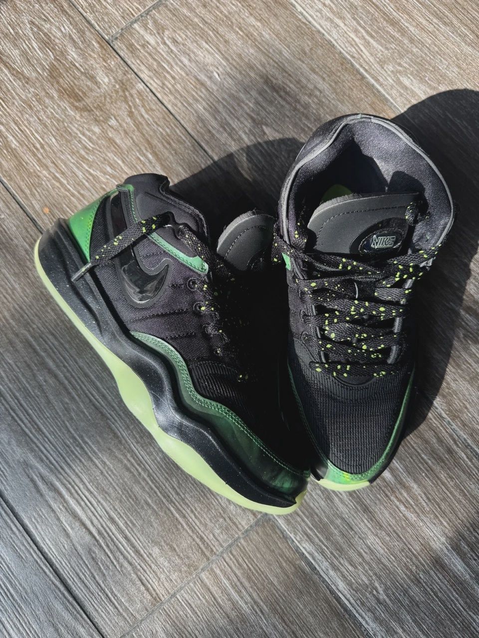 Nike Air Zoom GT Hustle 2 Victor Wembanyama Alien • Pre-Owned [6509]