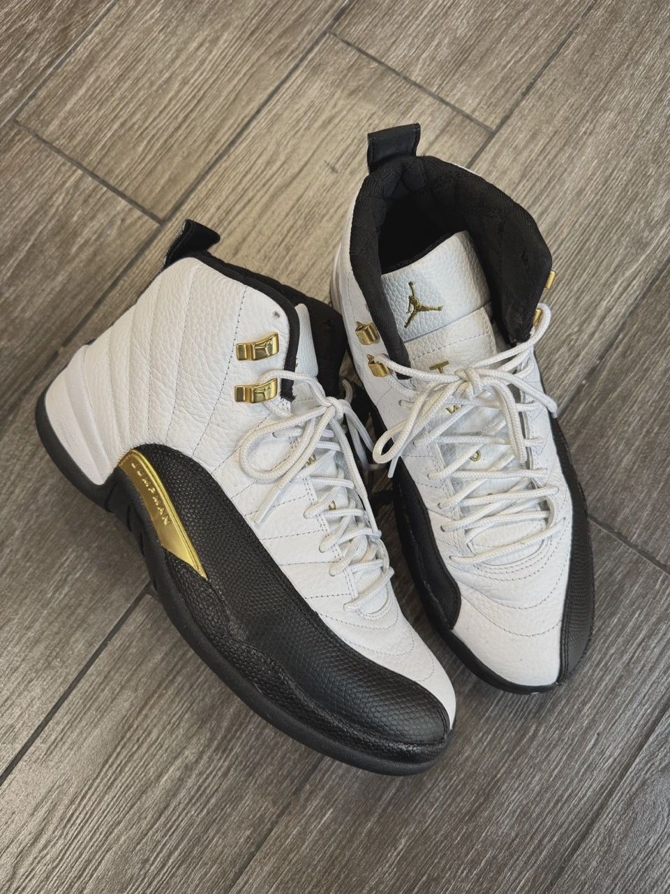 Air Jordan 12 Retro Royalty Taxi • Pre-Owned [3325]