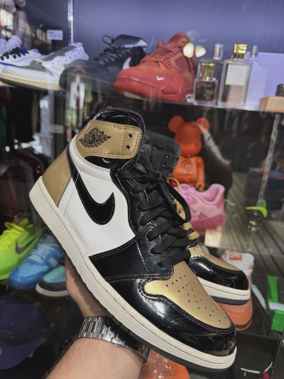 Air Jordan 1 Retro High NRG Patent Gold Toe • Pre-Owned [9901]